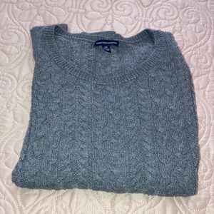American eagle pull over sweater